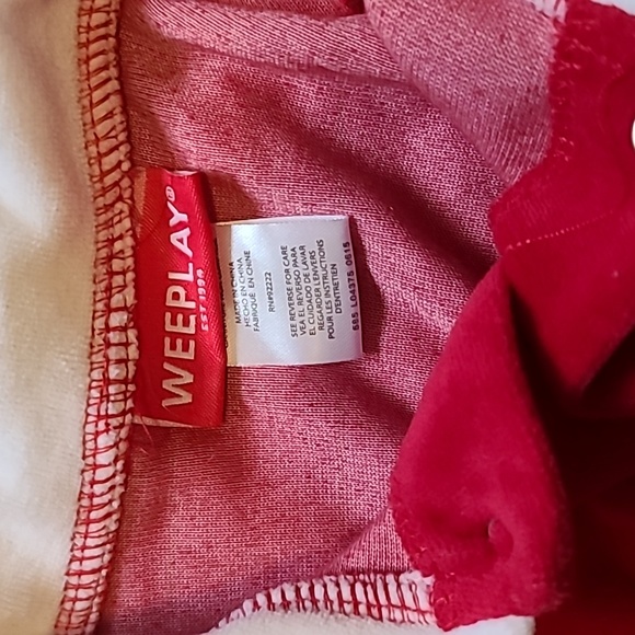 4 for $28 - WeePlay Infant 3-6m 3-piece Velour Santa Suit - Picture 5 of 6